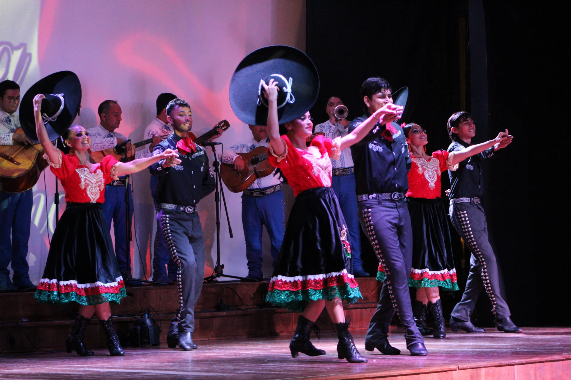 Grandeza Mexicana en escena